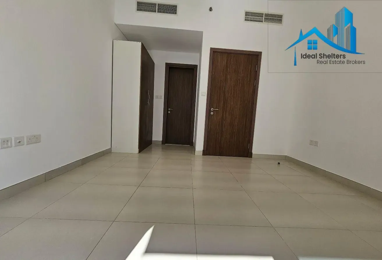 PETS FRIENDLY 2BR 2ENSUIET BATHS NO HALL 1COVERED