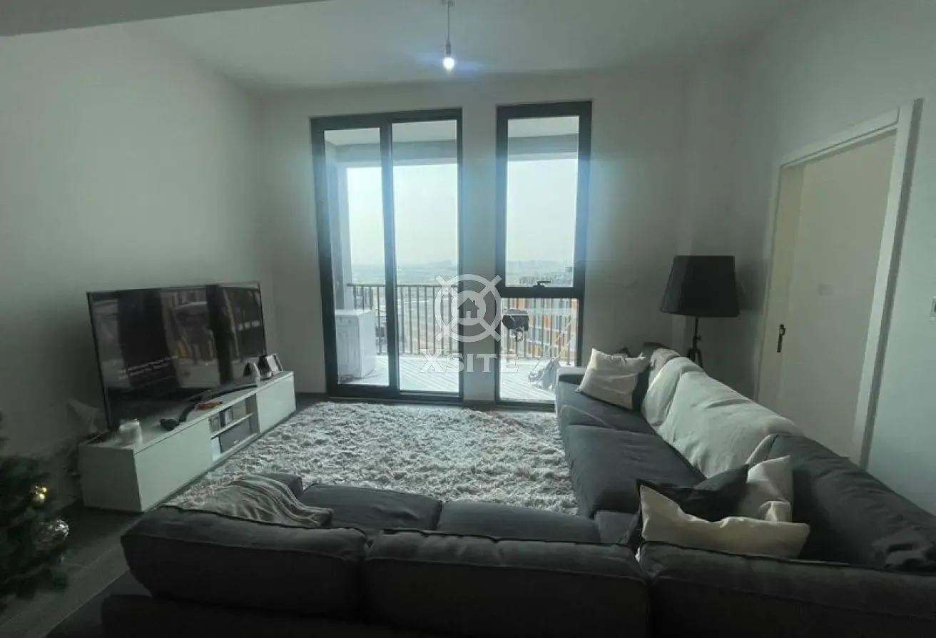 Fully Furnished | Modern 2 BR | High Floor