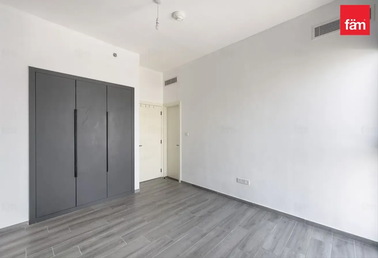 Vacant | Spacious | Best Deal | Great Location