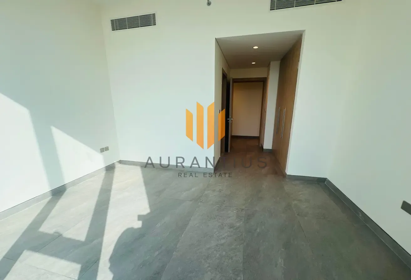 Brand New | Maid's Room | Multiple Cheques