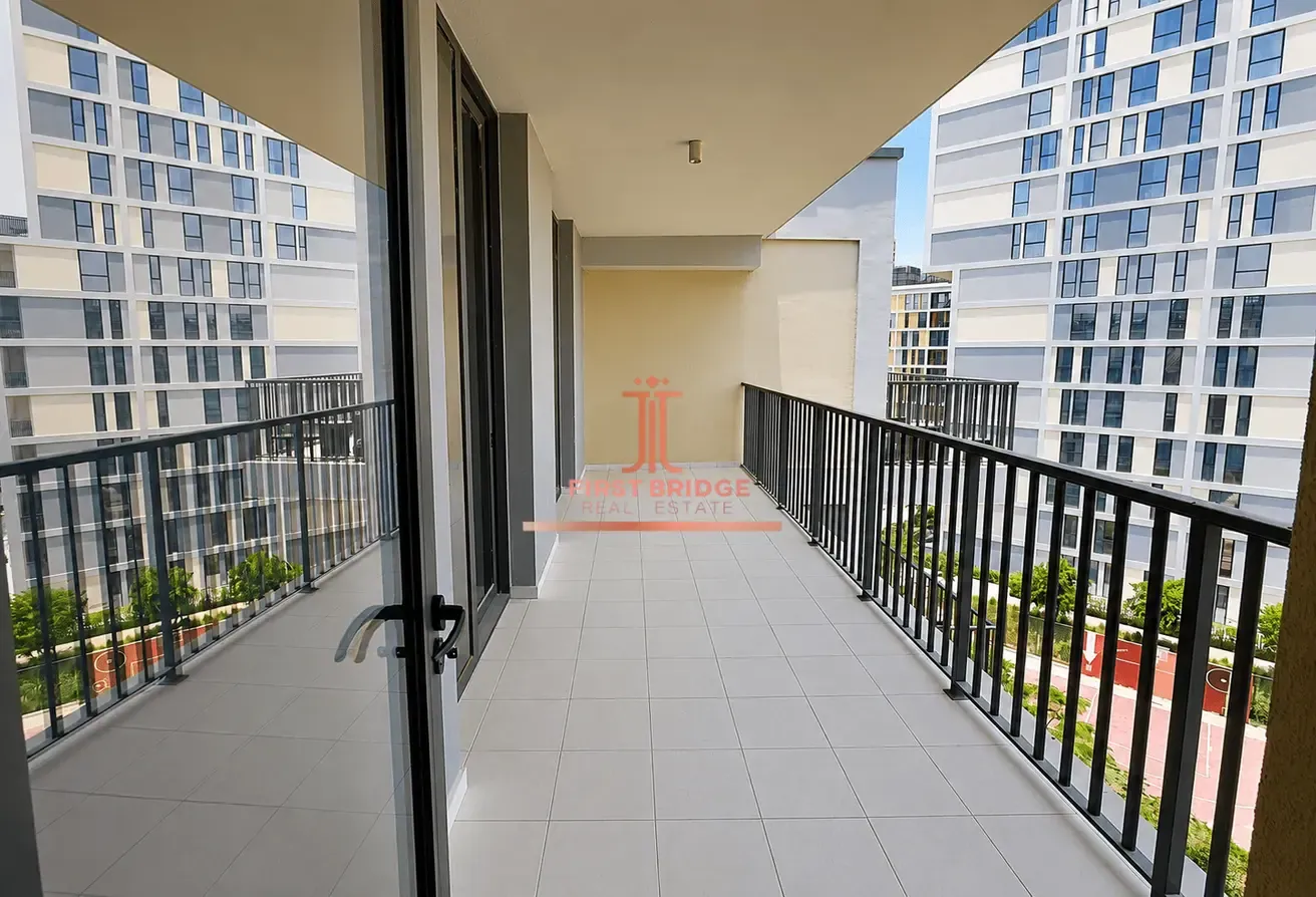 Spacious layout | Community view | Modern living