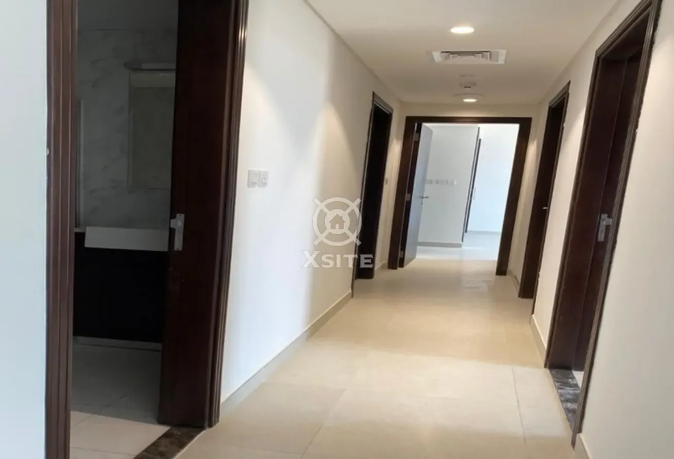 Homely 2 BR + Maid’s | Spacious Unit | Vacant