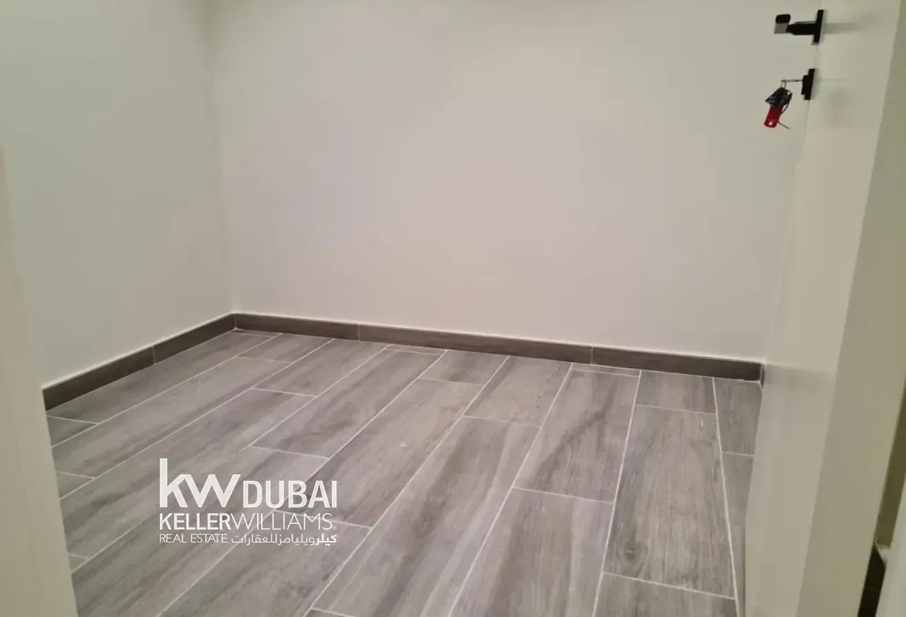 Spacious 2BR | Ready to Move | Prime Location