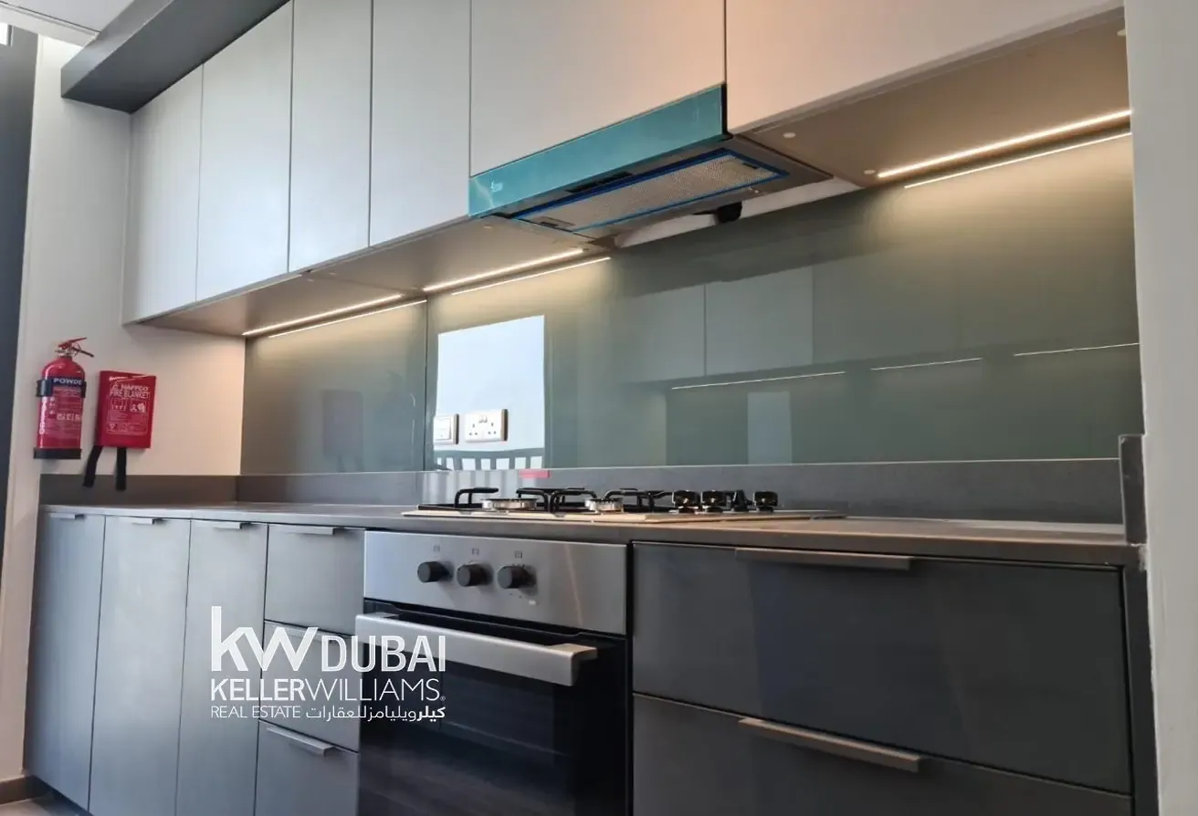 Spacious 2BR | Ready to Move | Prime Location