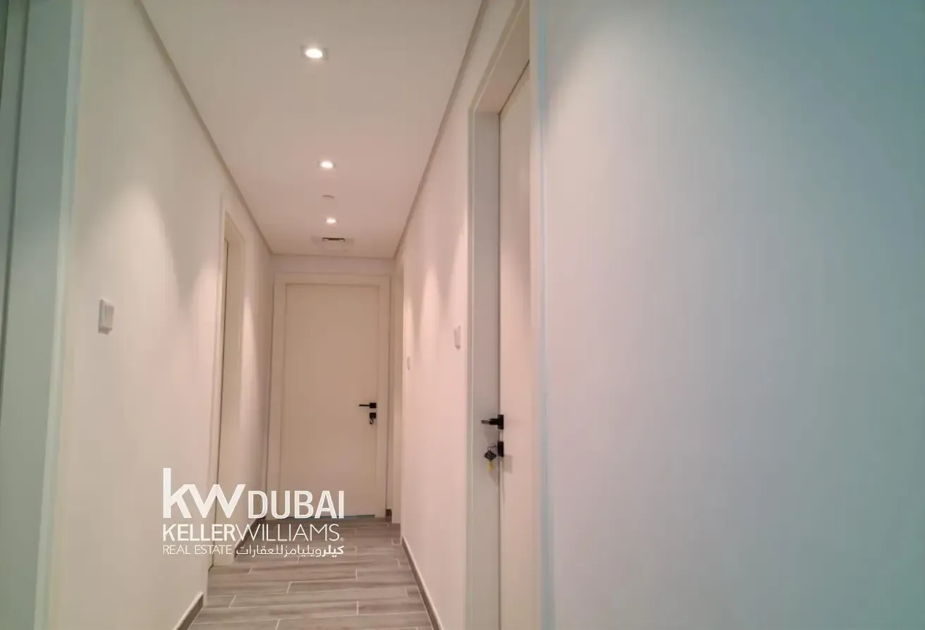 Spacious 2BR | Ready to Move | Prime Location