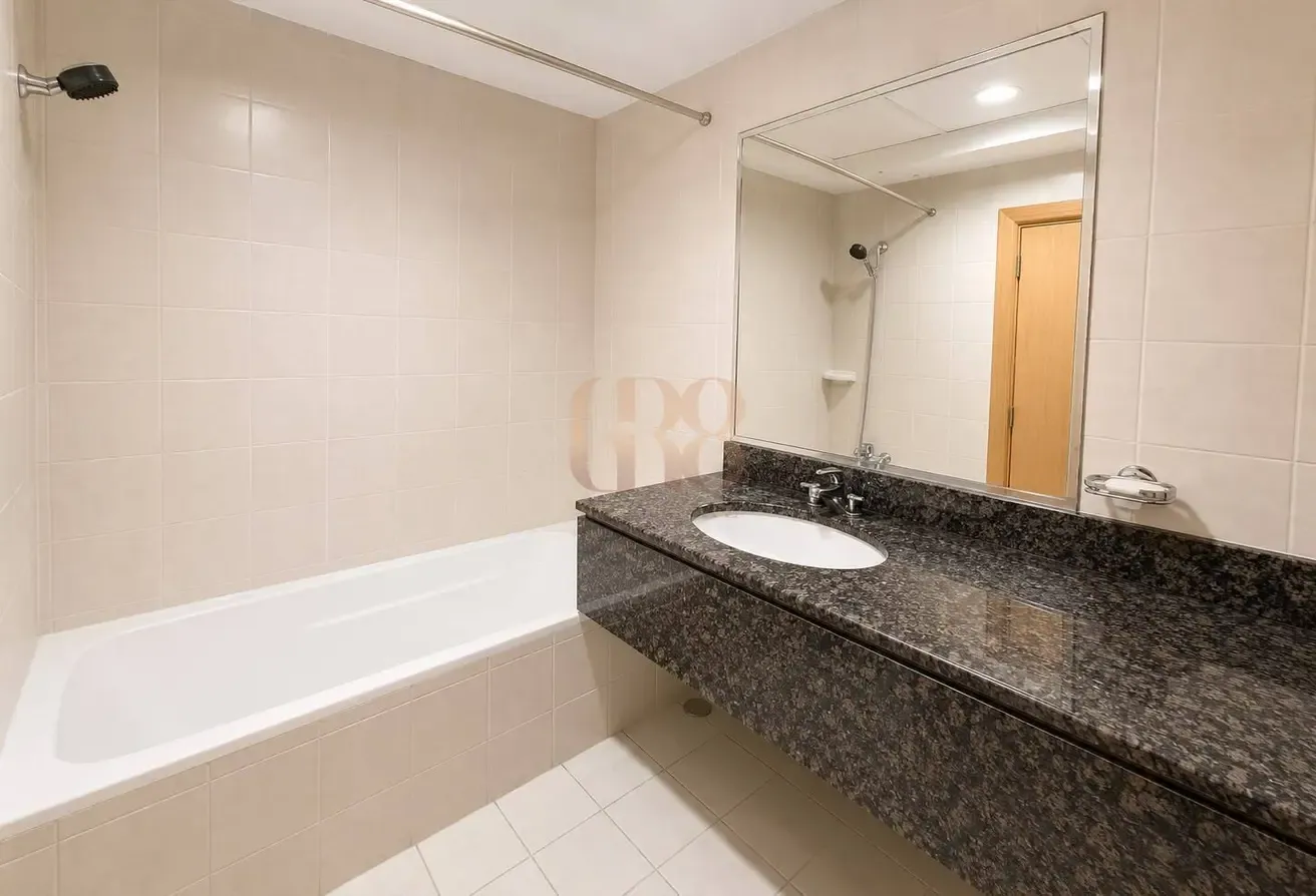 Spacious 1BR | Mayfair Residency | Business Bay