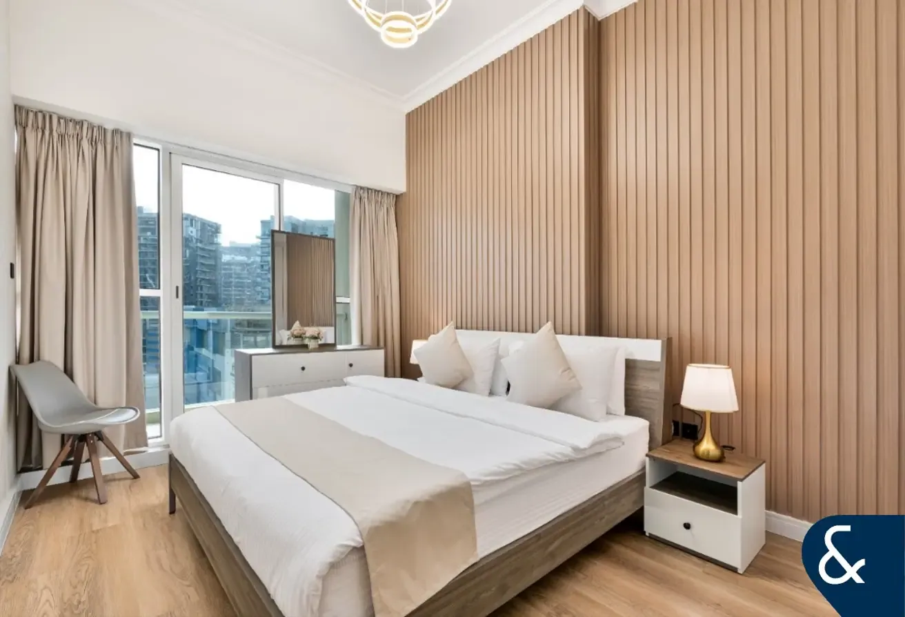 One Bedroom | Fully Upgraded | Vacant