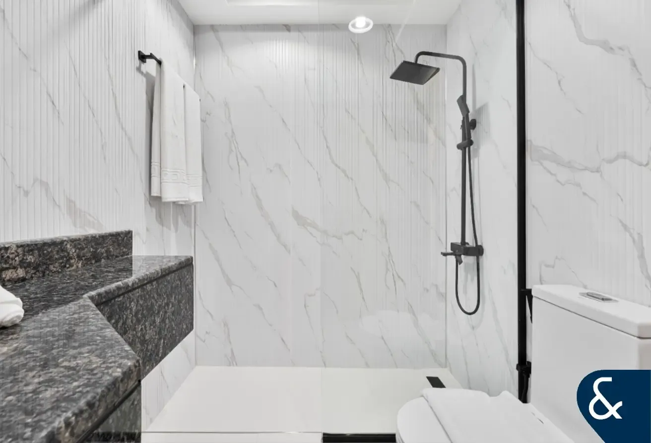 One Bedroom | Fully Upgraded | Vacant