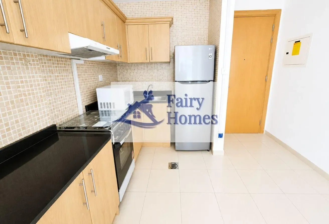 1BR | Balcony | Canal | Kitchen Appliances