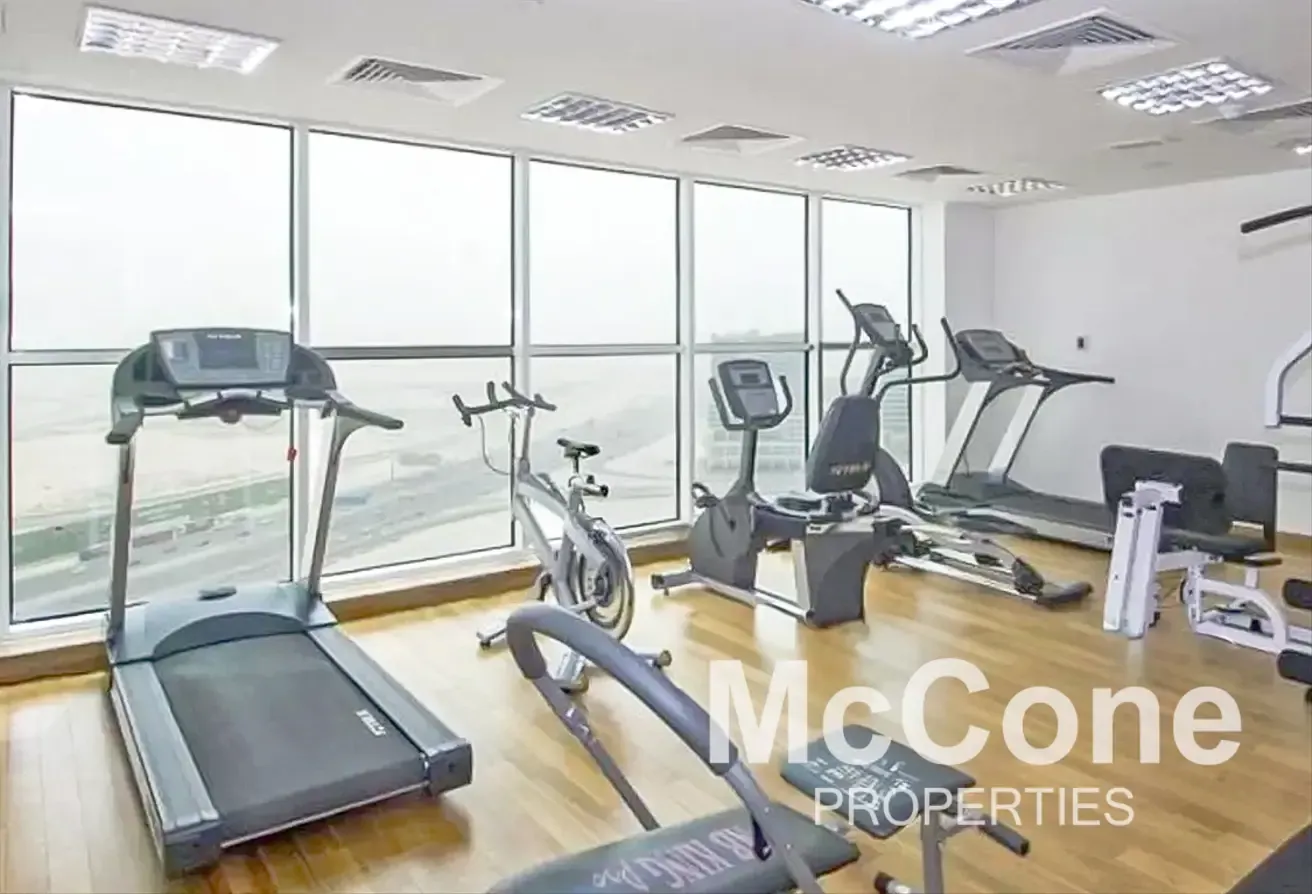 Prime Location | Spacious | Multiple Cheques