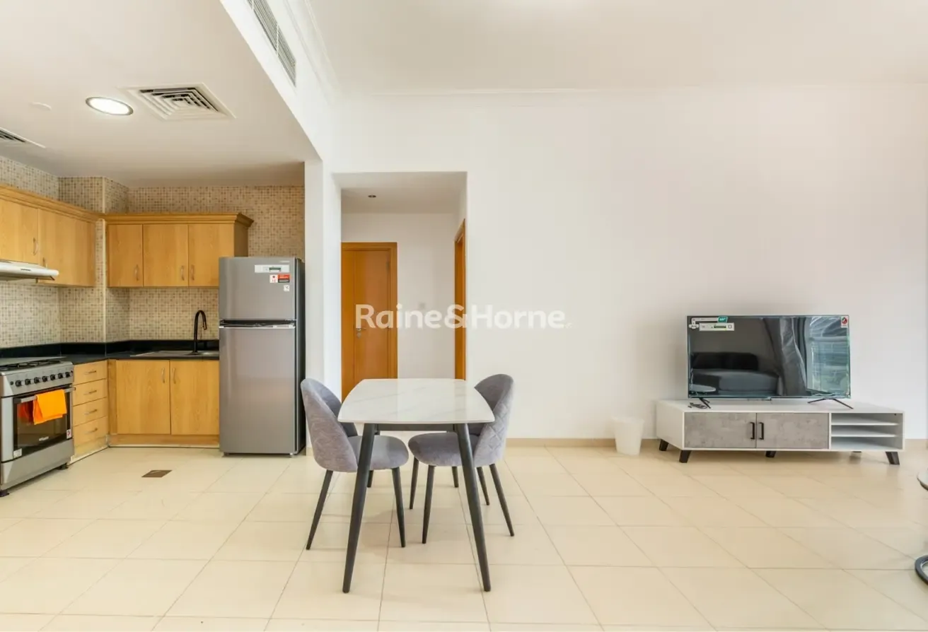 Furnished 1-BR | Canal and City Views I Vacant