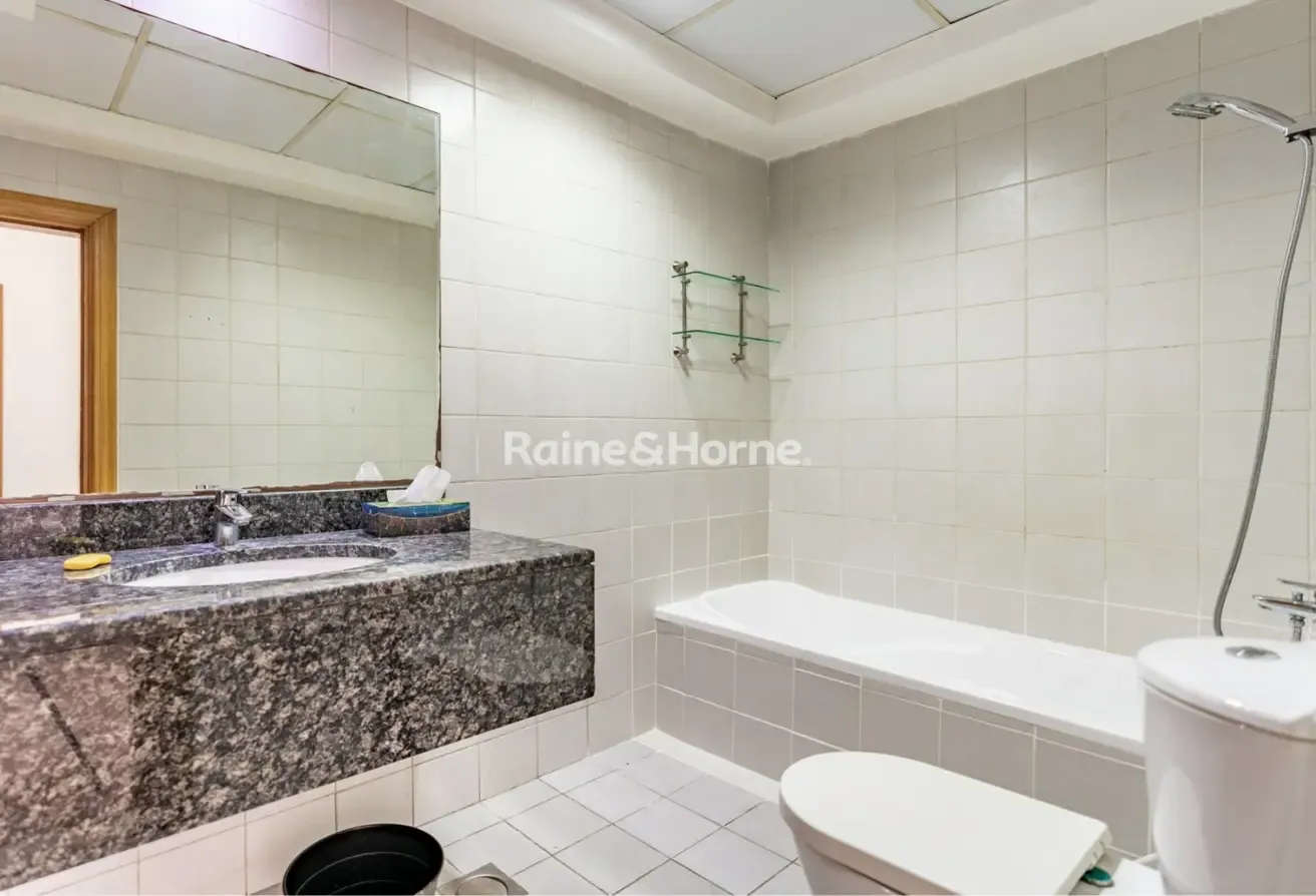 Furnished 1-BR | Canal and City Views I Vacant