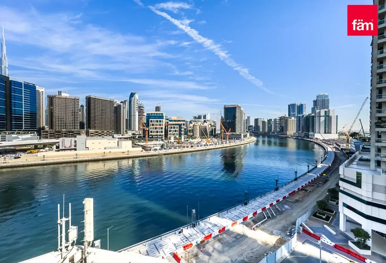 Canal View | Spacious | Unfurnished