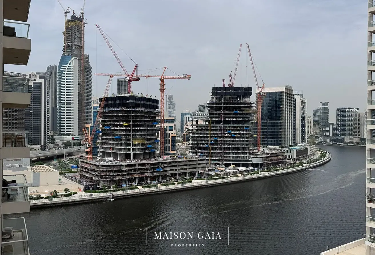 Water Canal View | Spacious Layout | 859 SqFt
