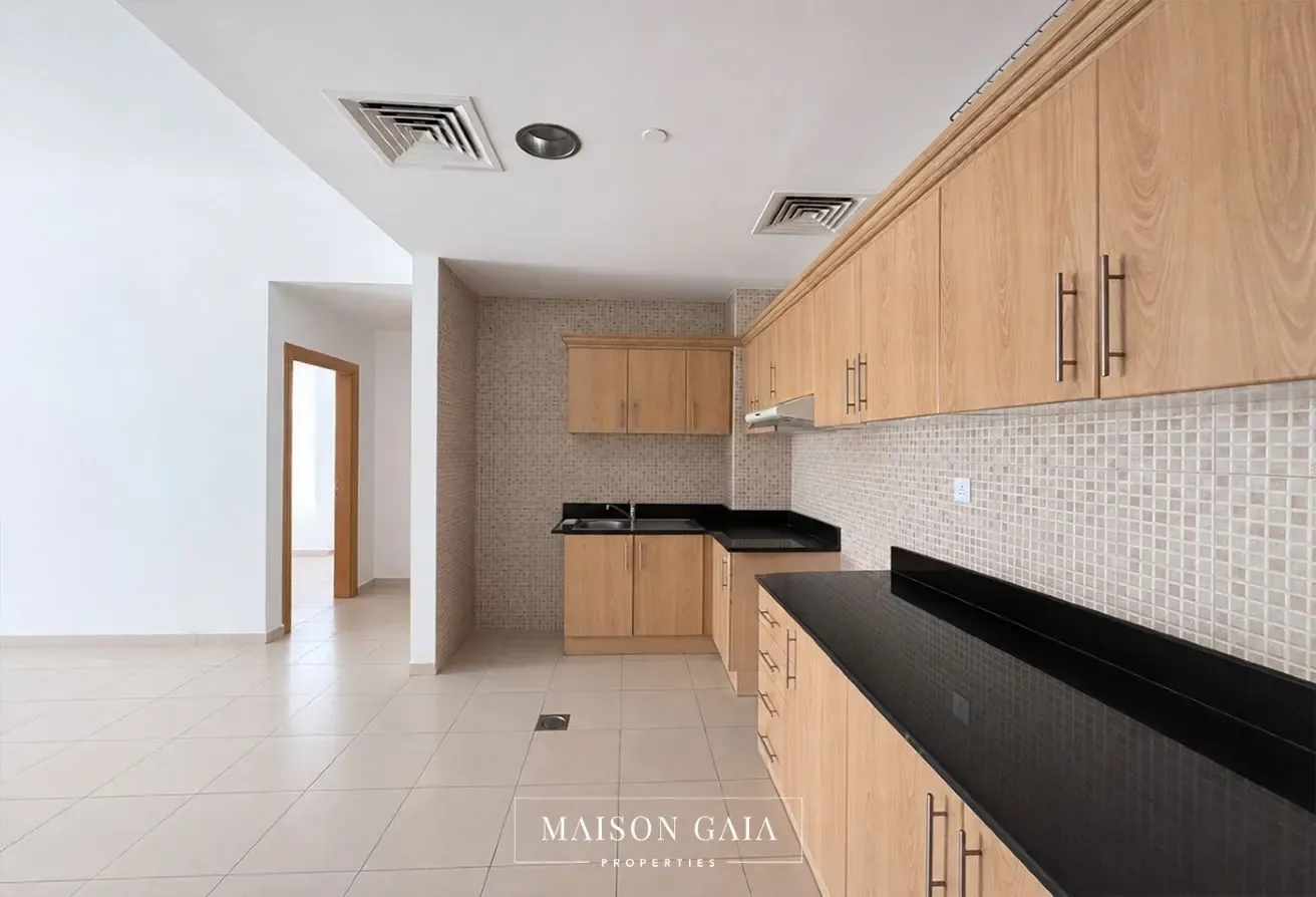 Water Canal View | Spacious Layout | 859 SqFt