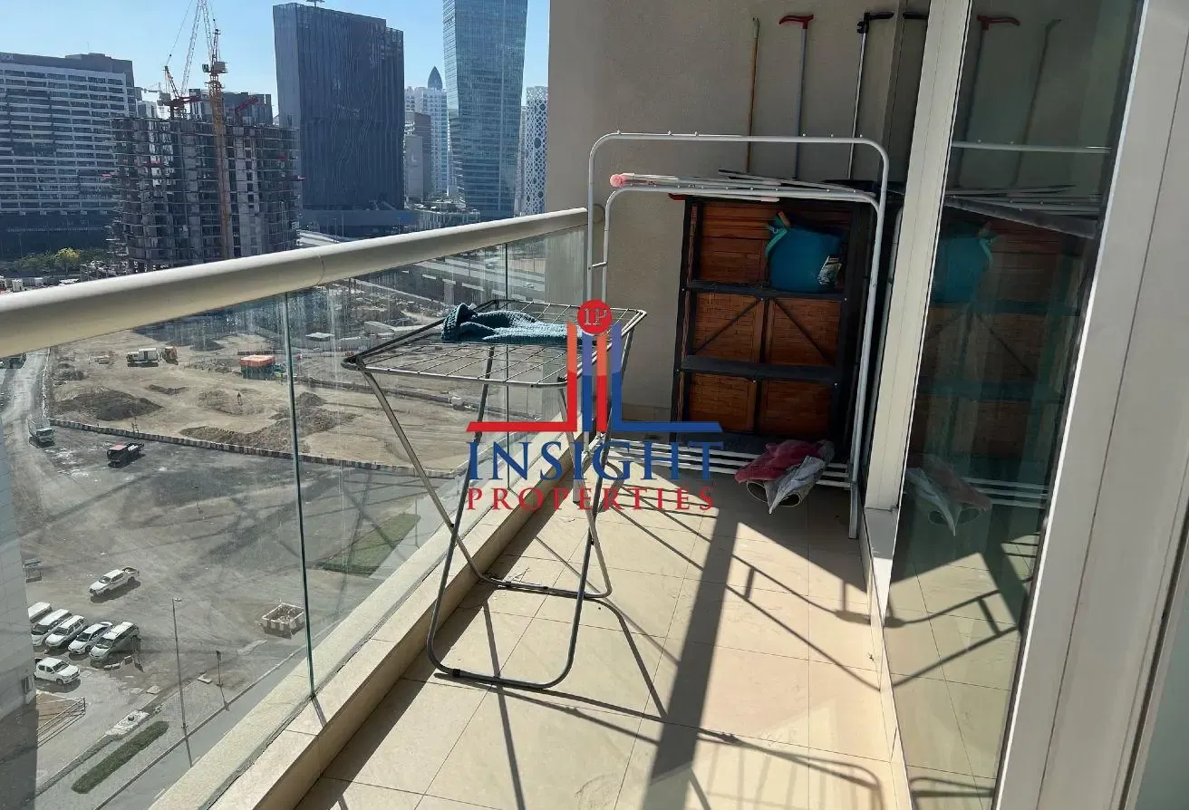 UNFURNISHED | 1 B/R APT | COMMUNITY VIEW