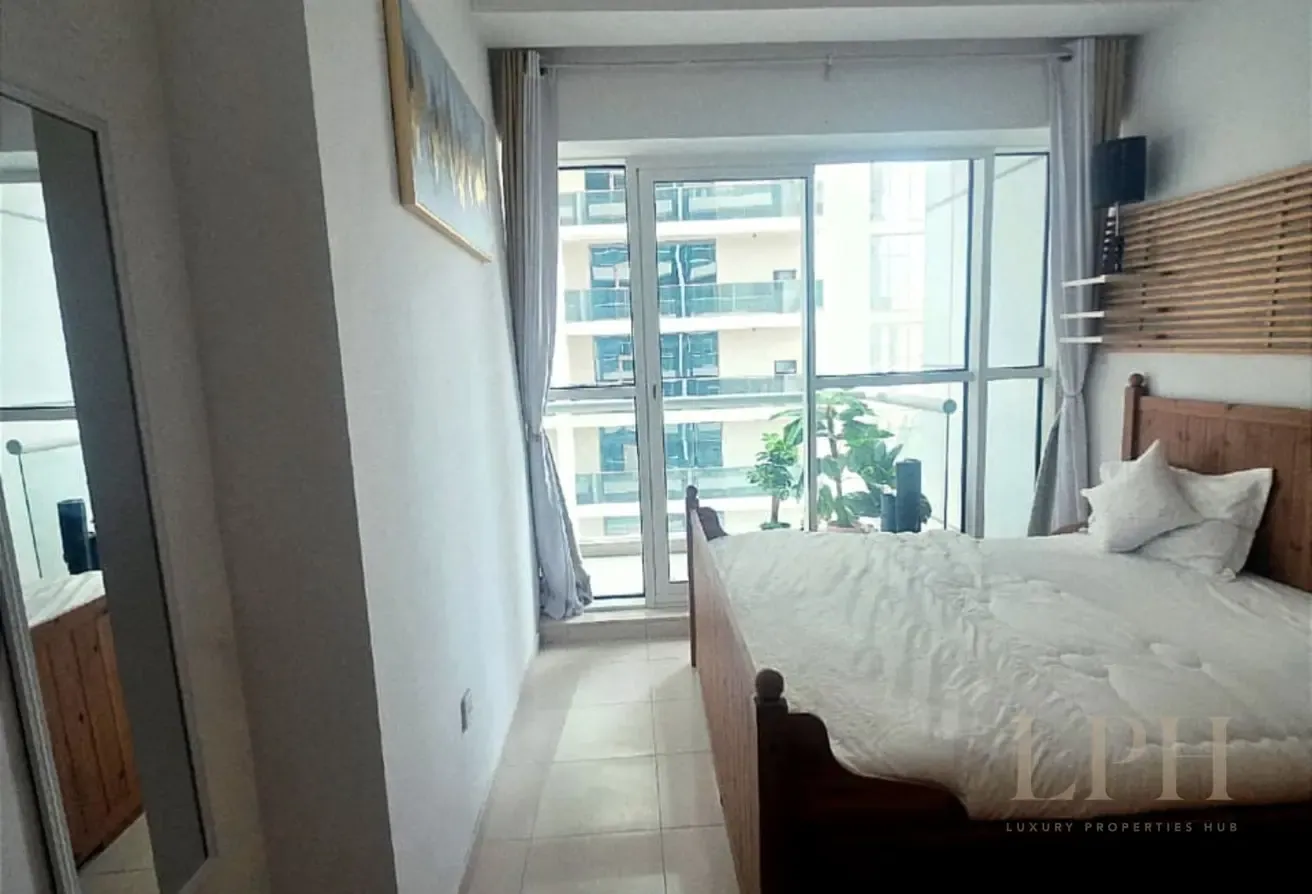 Canal View | Best Value | Fully Furnished