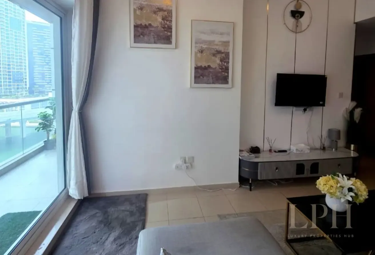 Canal View | Best Value | Fully Furnished