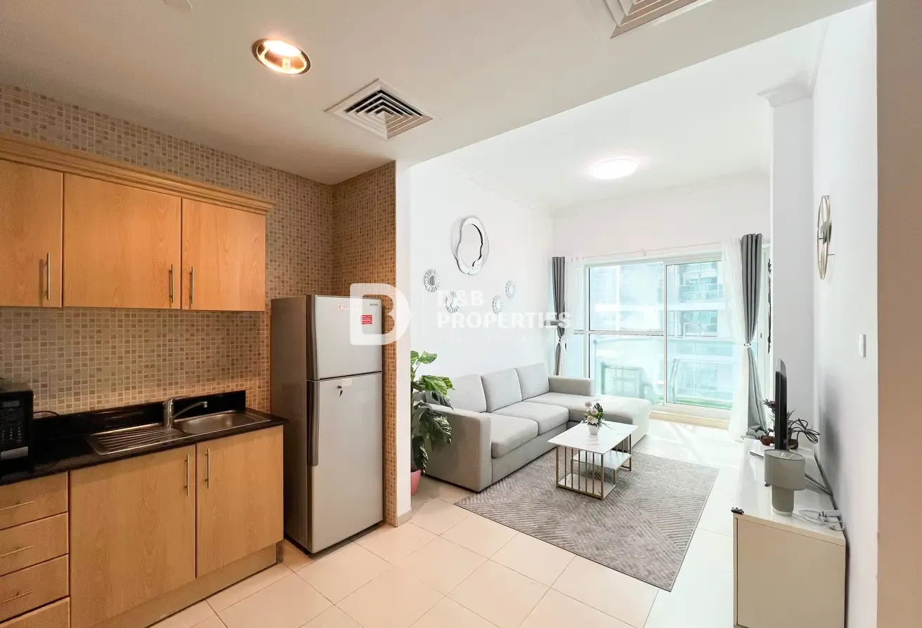 Canal View | Fully Furnished | Vacant