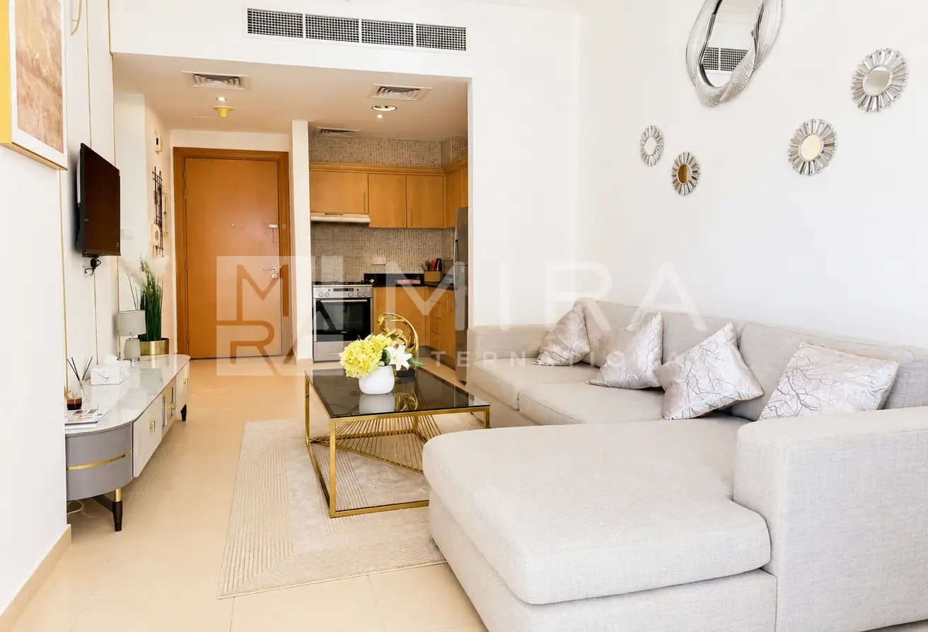 Furnished | Burj khalifa & Canal View | Vacant