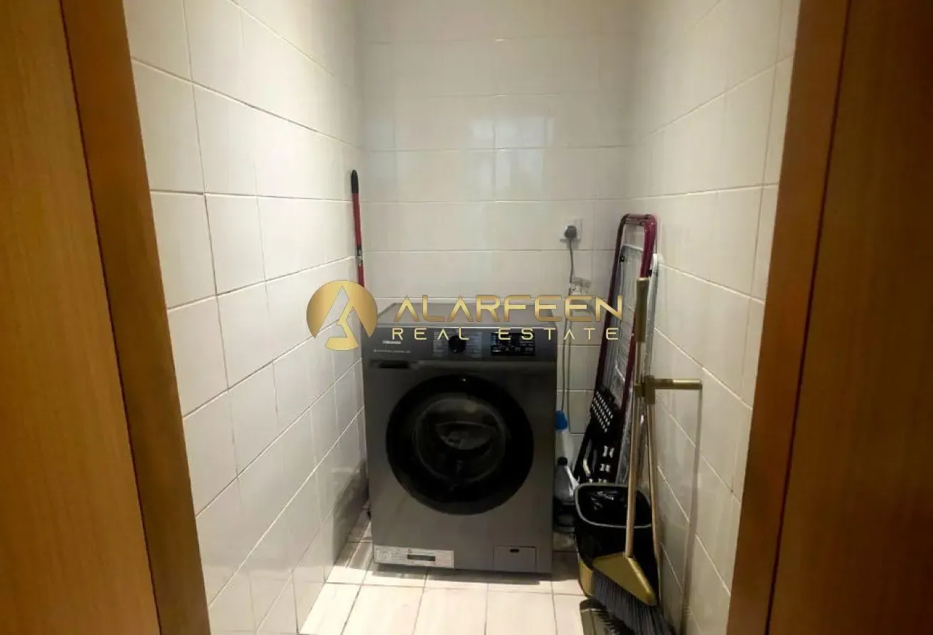 Furnished 1BR| Vacant | Burj Khalifa & Lake View