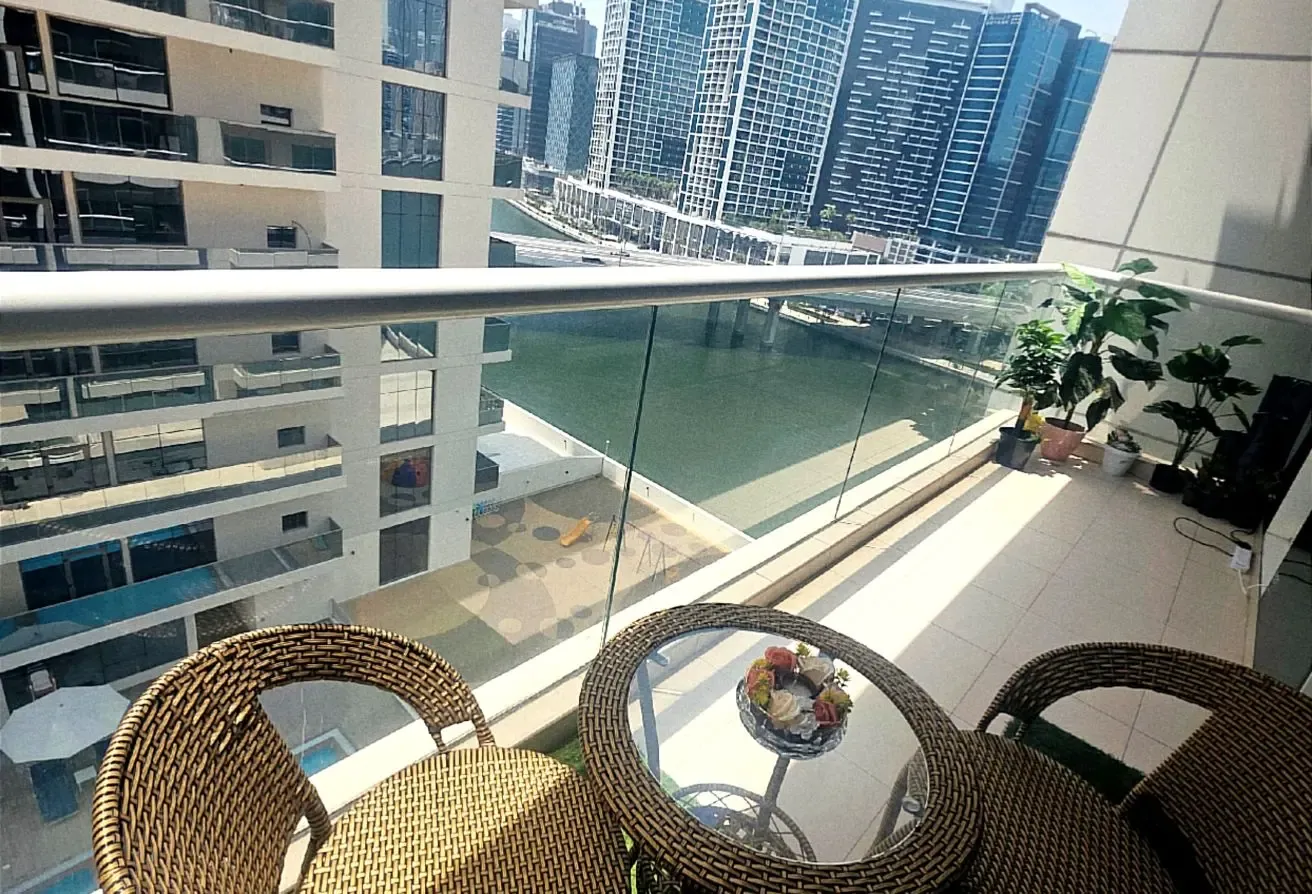 Furnished 1BR Apartment | Cana view | Business Bay