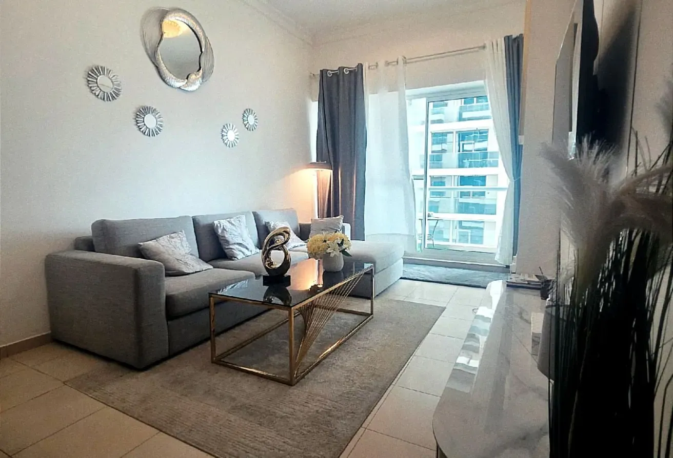 Furnished 1BR Apartment | Cana view | Business Bay