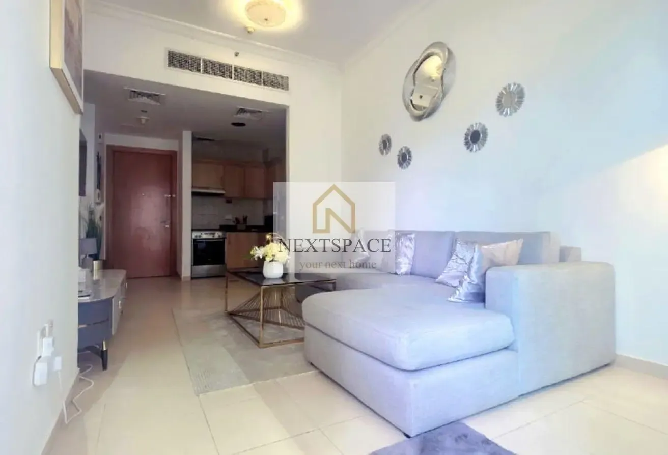 Fully Furnished |1 BHK | lake & burj khalifa View