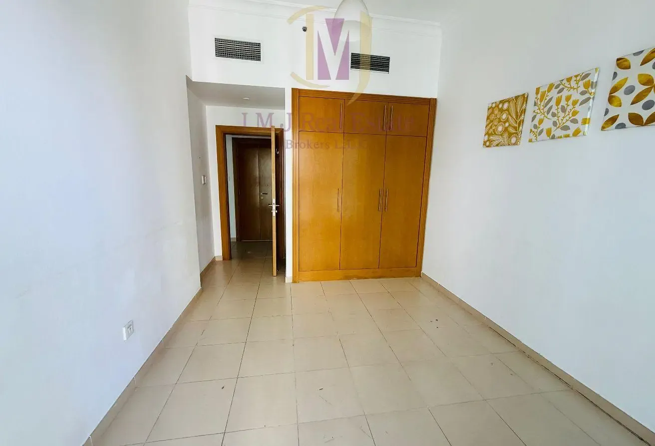 Unfurnished | Mid Floor | Canal View | 4 Cheques