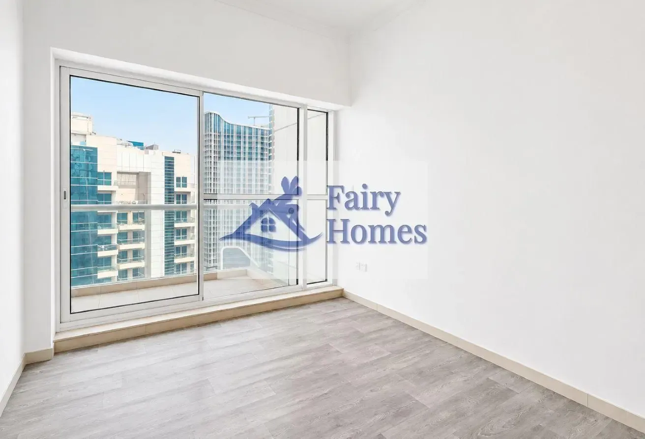 Bright 2BR Apartment | Business Bay & Canal View |