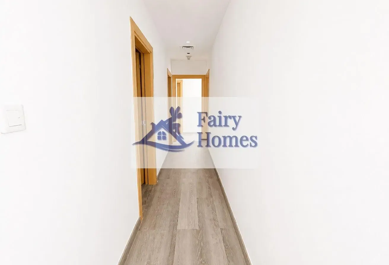 Bright 2BR Apartment | Business Bay & Canal View |