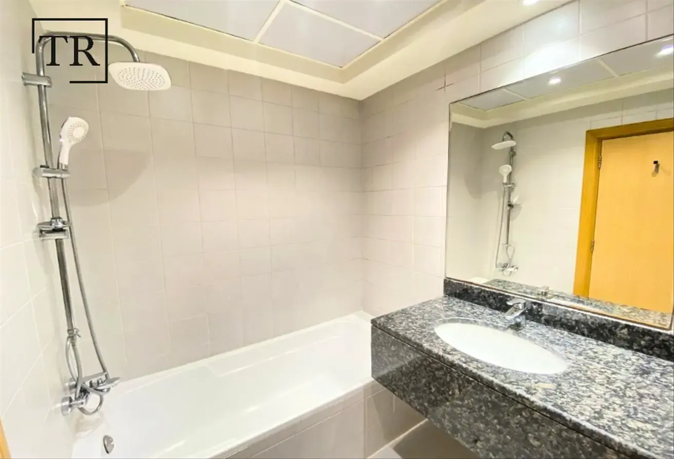 Elegant Finishes | Scenic Canal Views | Upto 6chqs