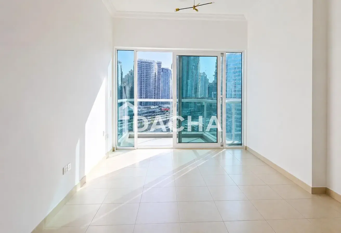 Mayfair 1BR | Burj and Canal view | 614 SqFt