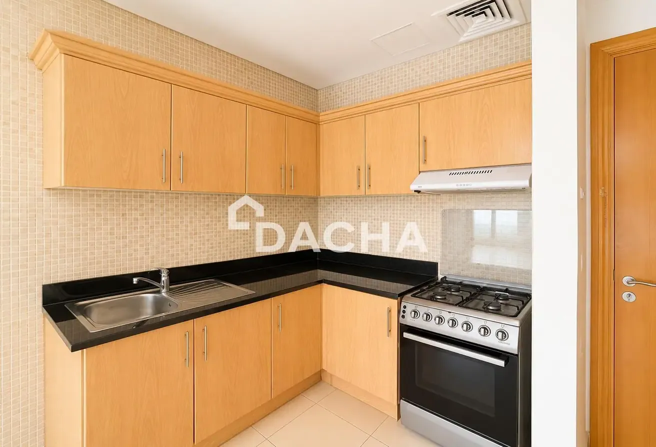 Mayfair 1BR | Burj and Canal view | 614 SqFt