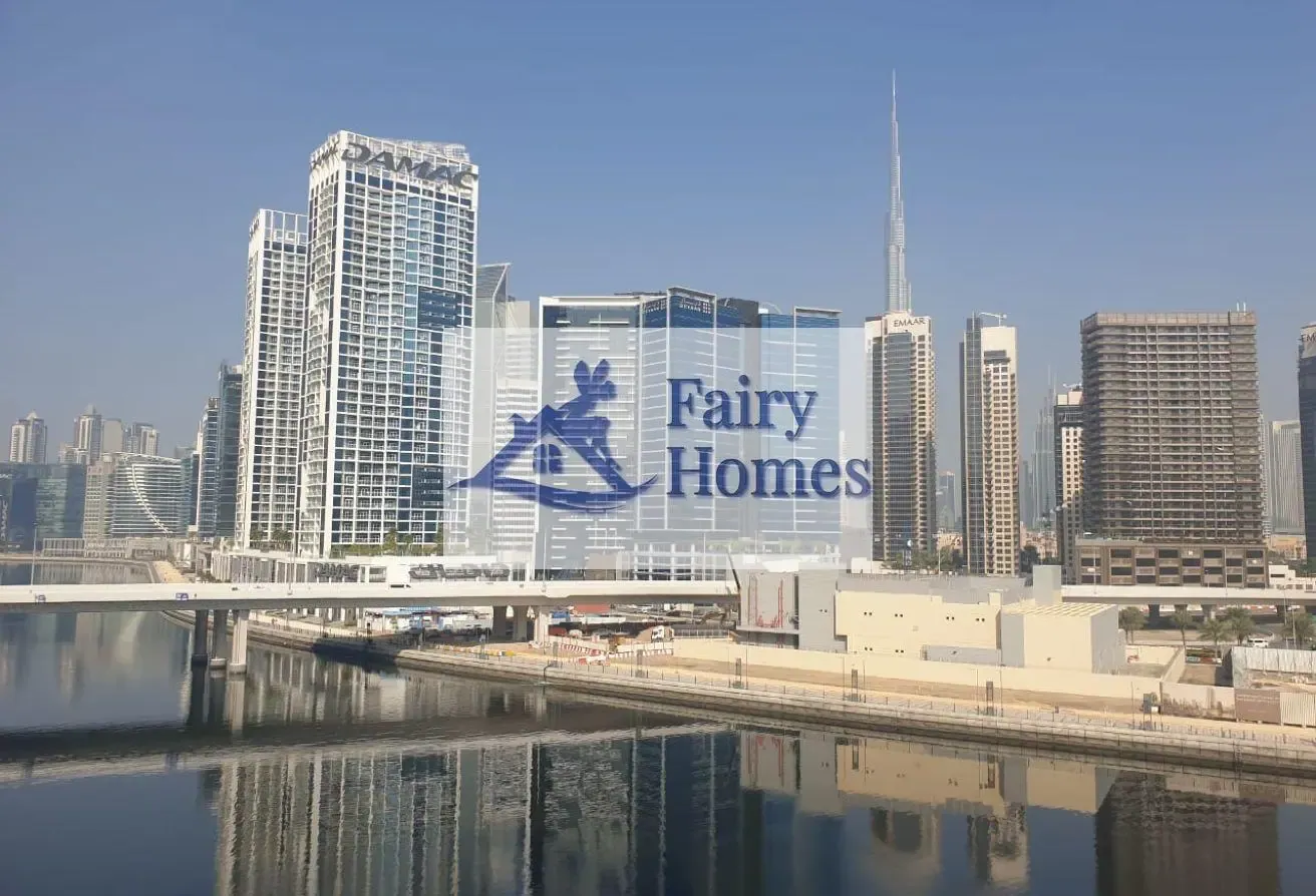 Full Canal & Burj Khalifa View | 1BR Apartment