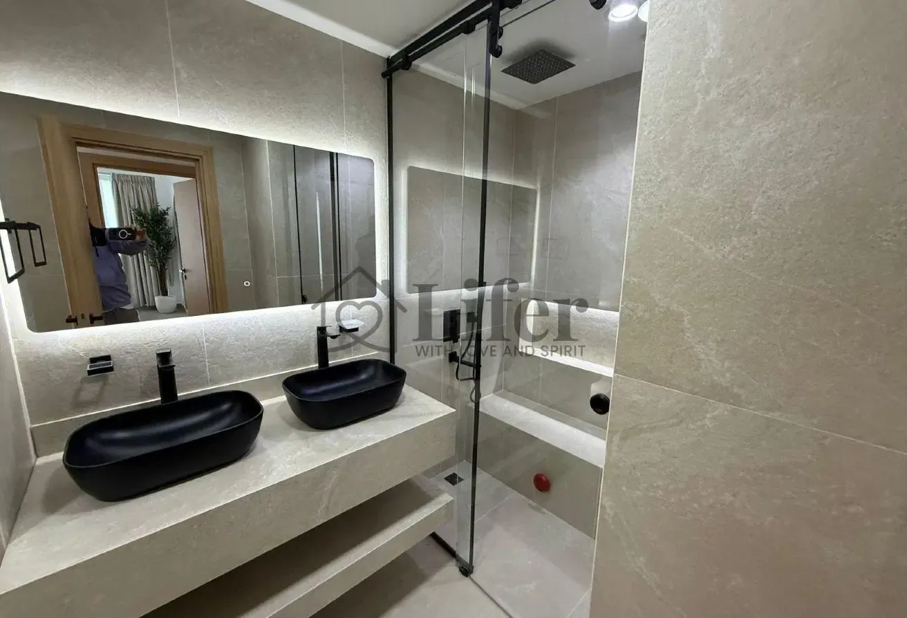 Spacious 3 Bed's Apartment | Business Bay | 150K