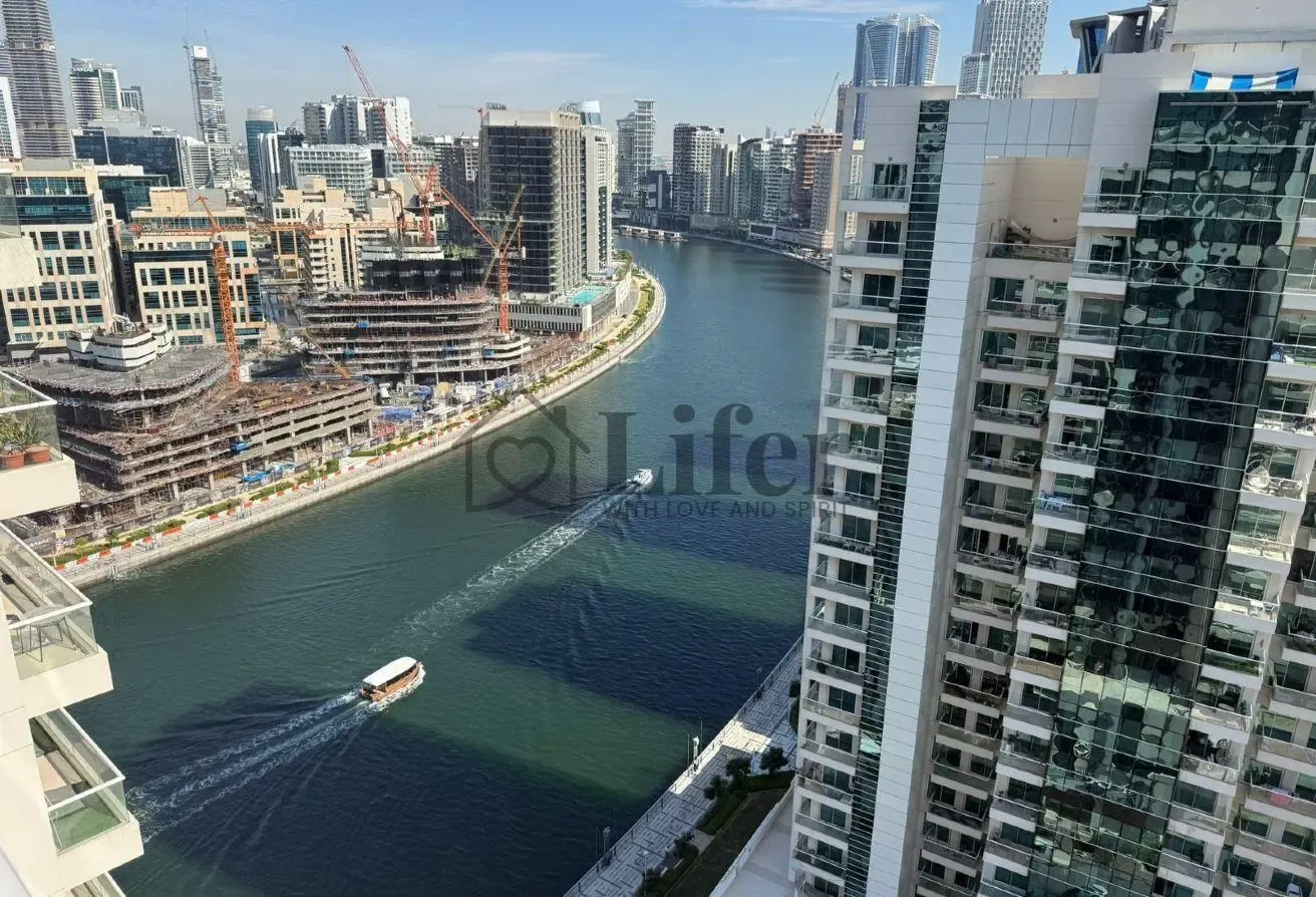 Spacious 3 Bed's Apartment | Business Bay | 150K