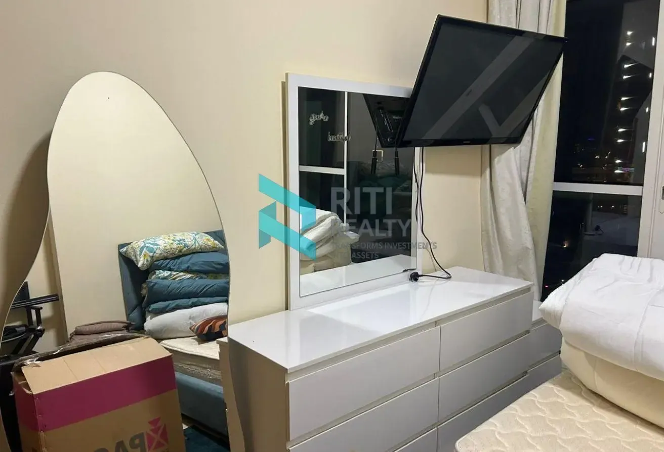 FULLY FURNISHED | WITH BALCONY | READY TO MOVE