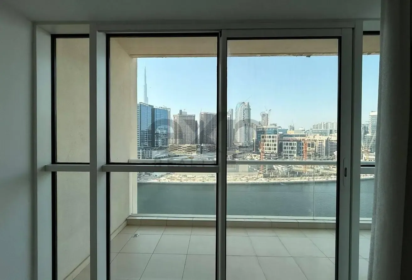 Full Canal and Burj Khalifa Views | Upgraded | Appliances Included
