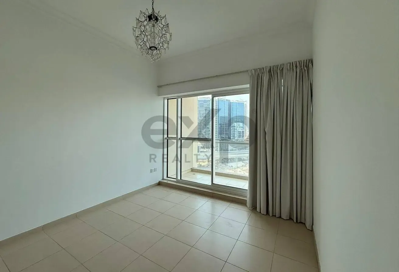 Full Canal and Burj Khalifa Views | Upgraded | Appliances Included