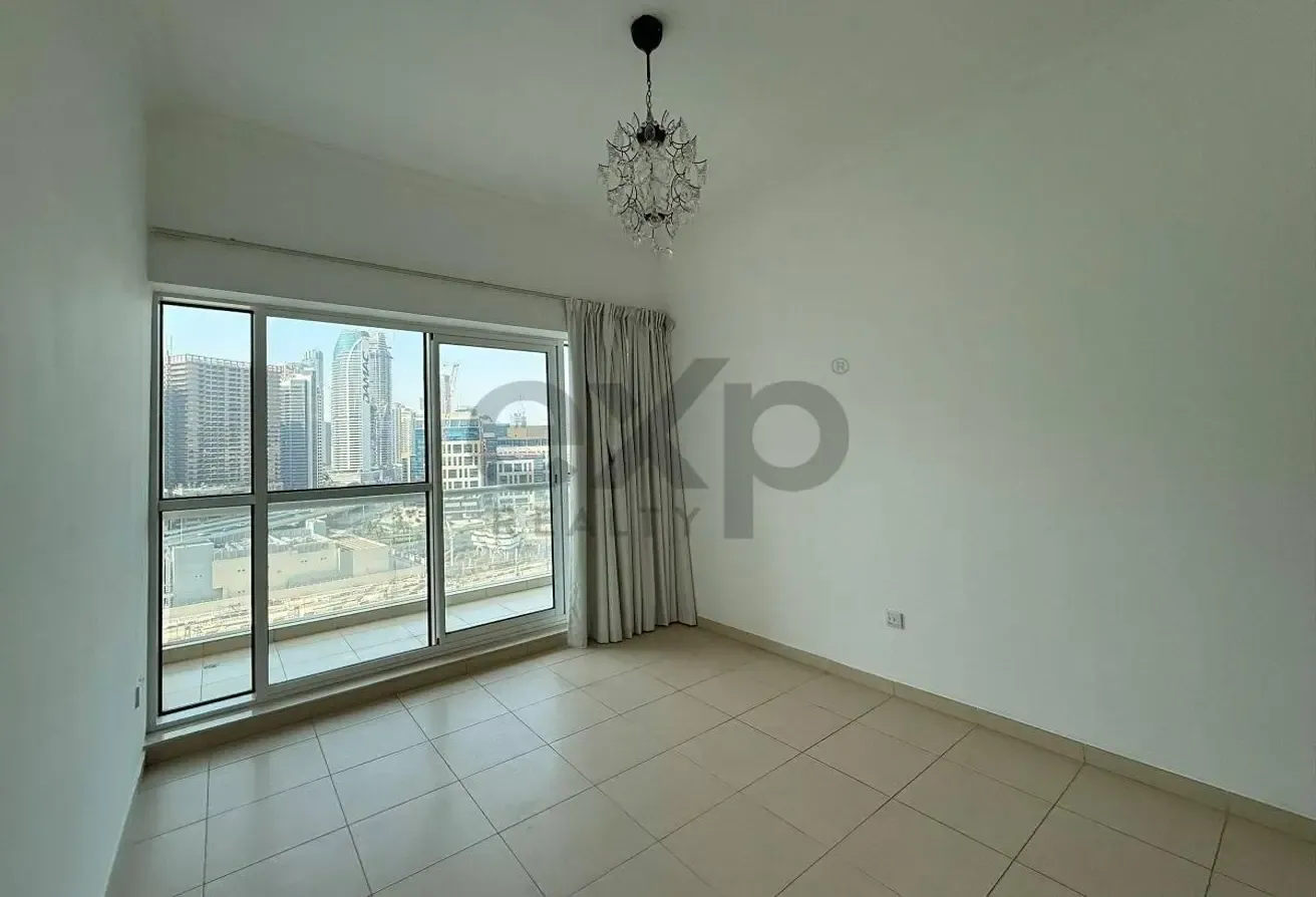 Full Canal and Burj Khalifa Views | Upgraded | Appliances Included