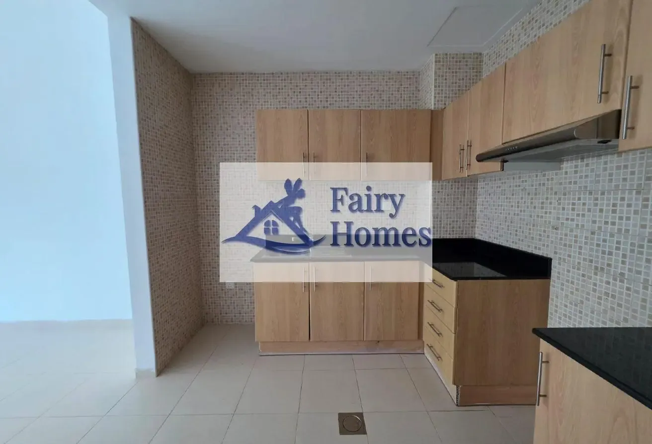 Canal View 1BR | Balcony | Mayfair Residency