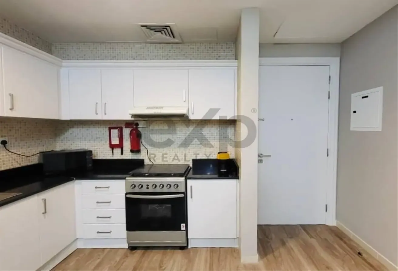 Furnished 1BR | Canal & Burj Khalifa Views| Upgraded