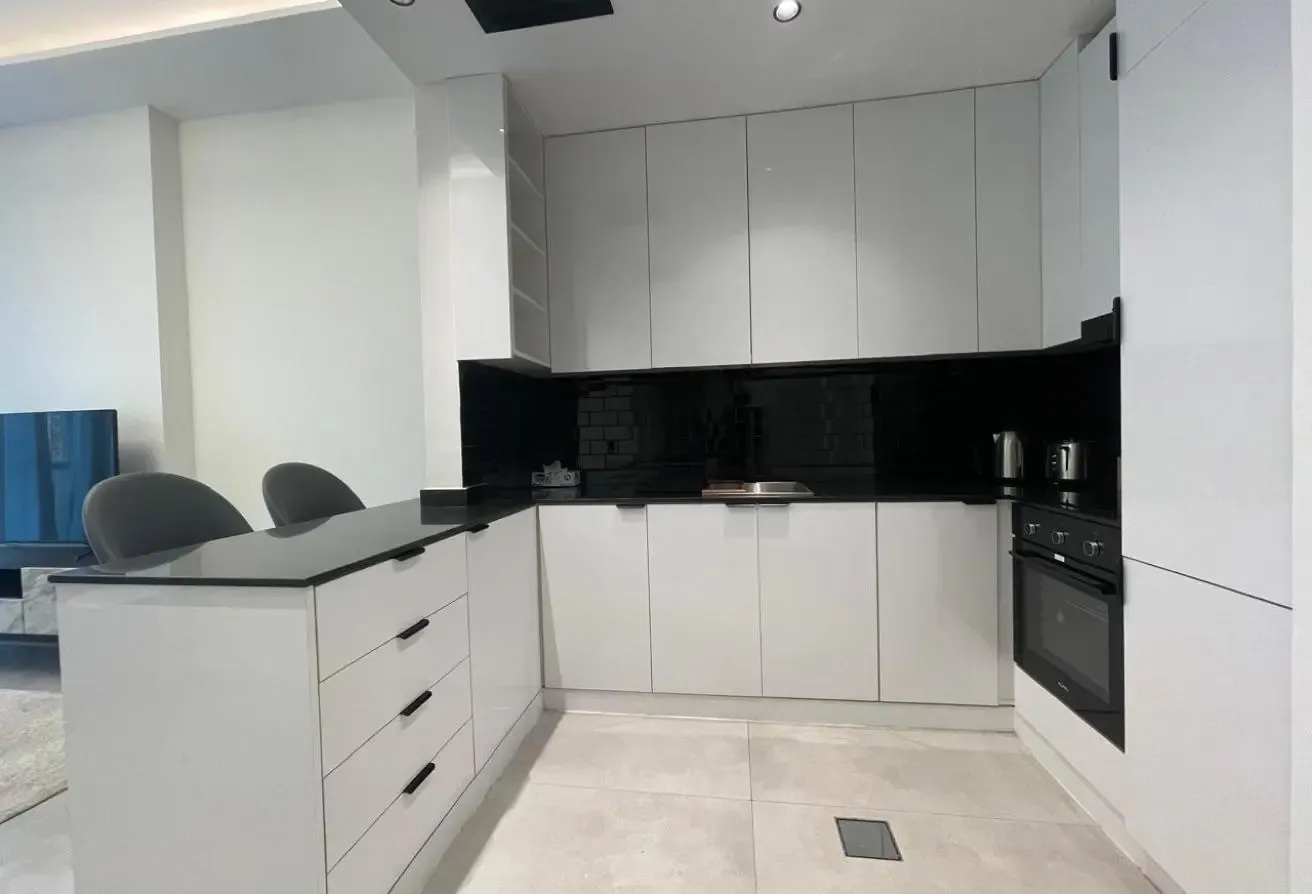 Mayfair Residency 1 BR Apartment | FULLY FURNISHED