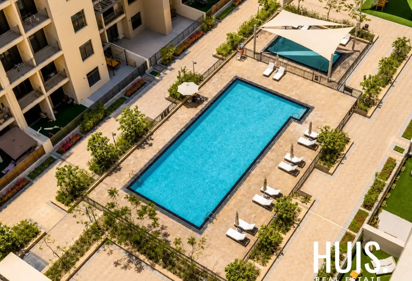 Premium 1 Bedroom |Next to Central Park |Pool View