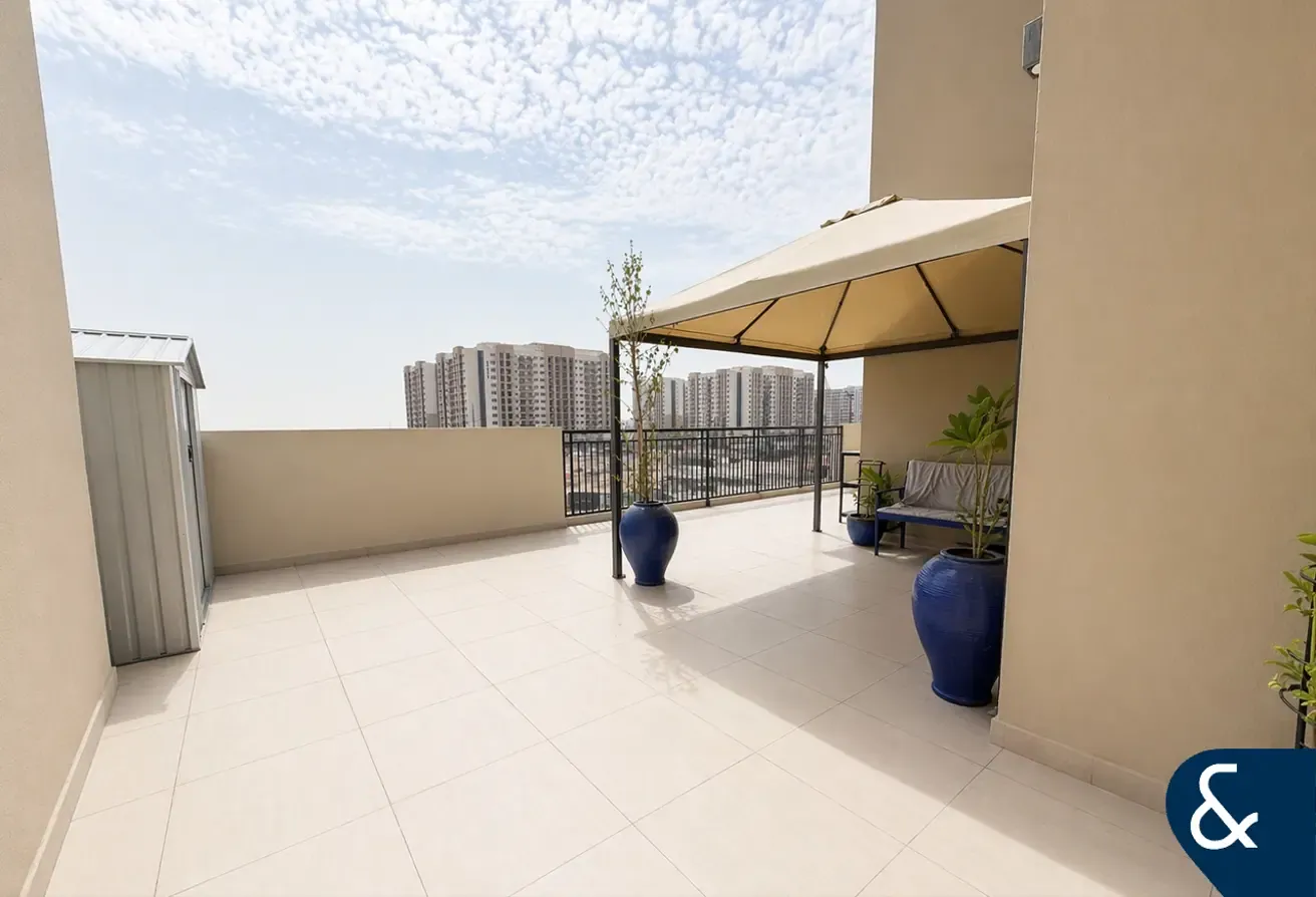 2 Bedroom | Large Terrace | Open Living