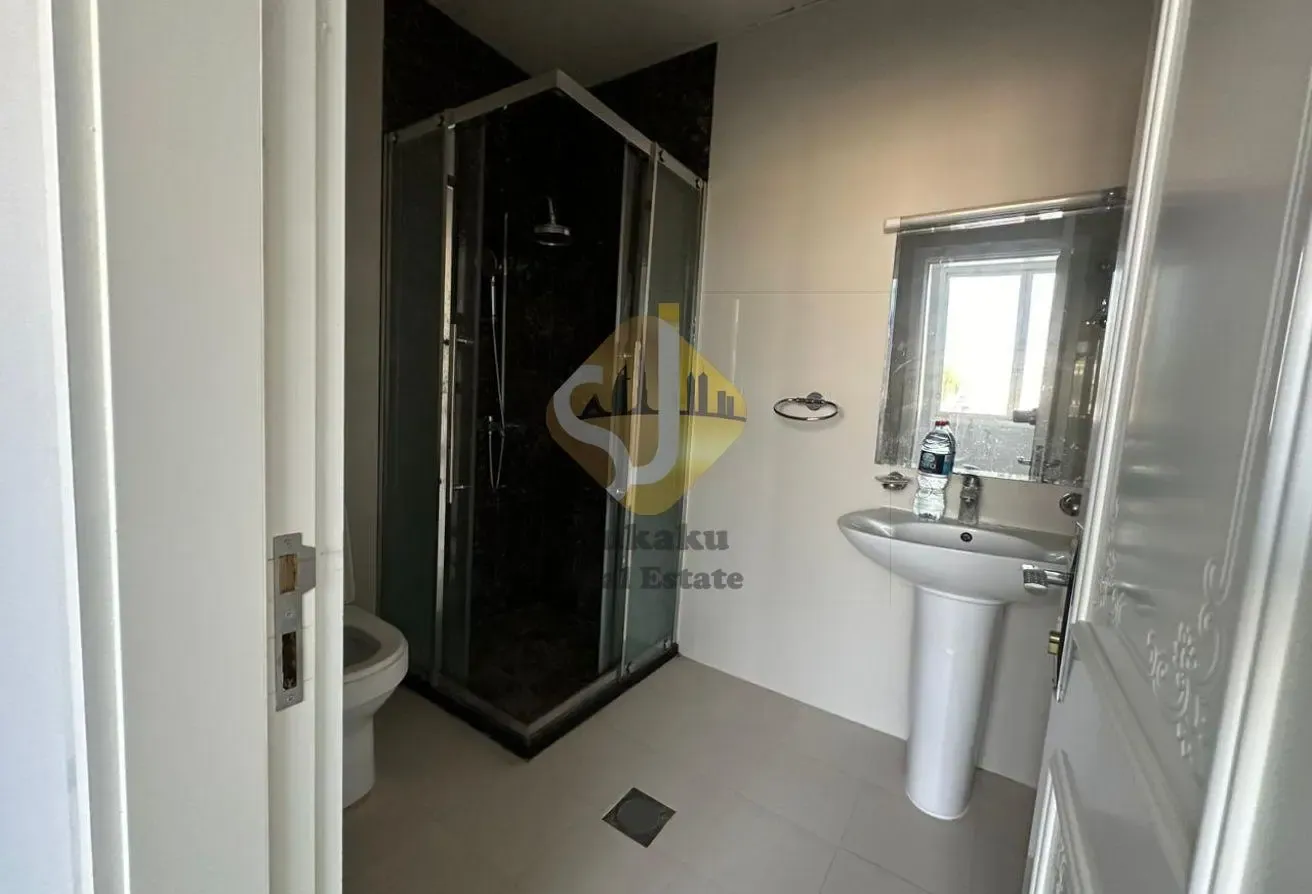 3BR Family Villa in Community Near Wasl Park