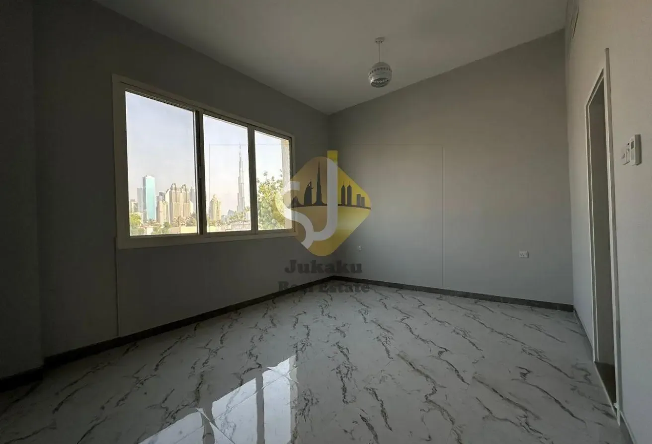 3BR Family Villa in Community Near Wasl Park