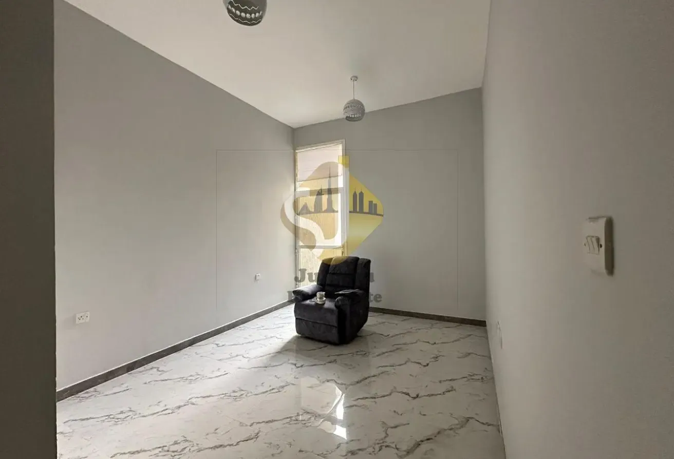 3BR Family Villa in Community Near Wasl Park