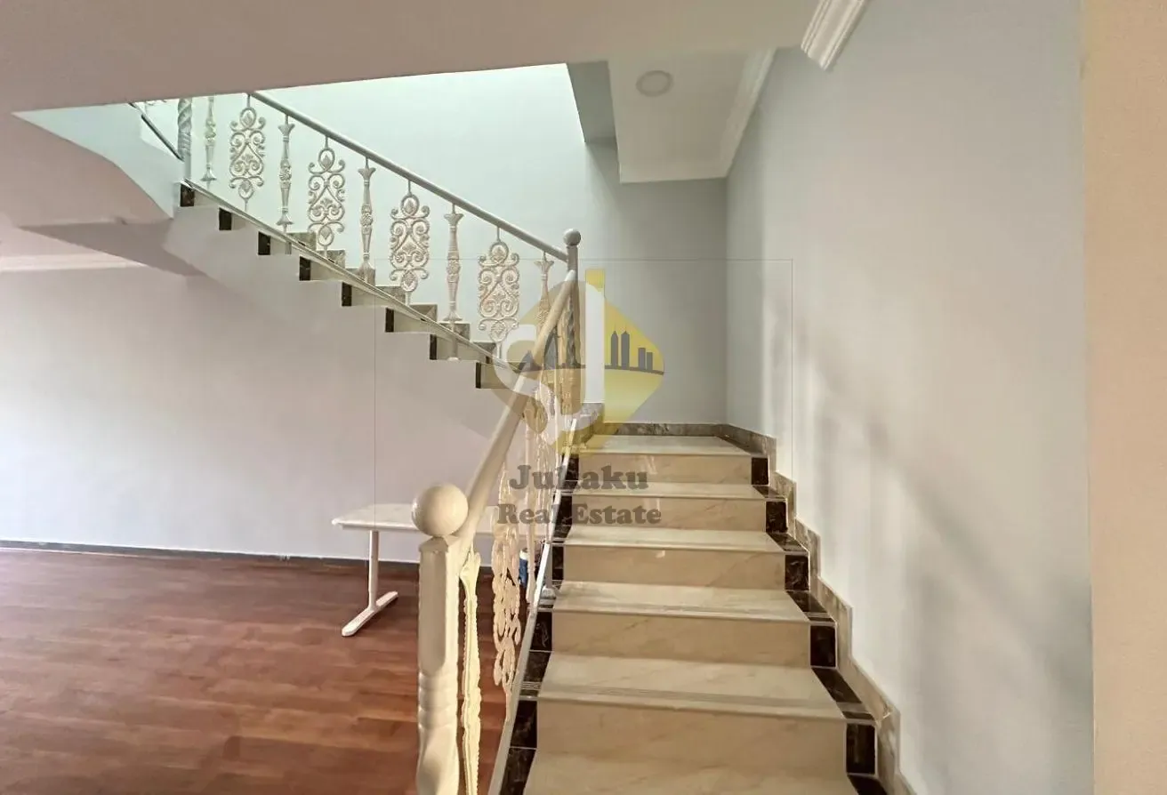 3BR Family Villa in Community Near Wasl Park